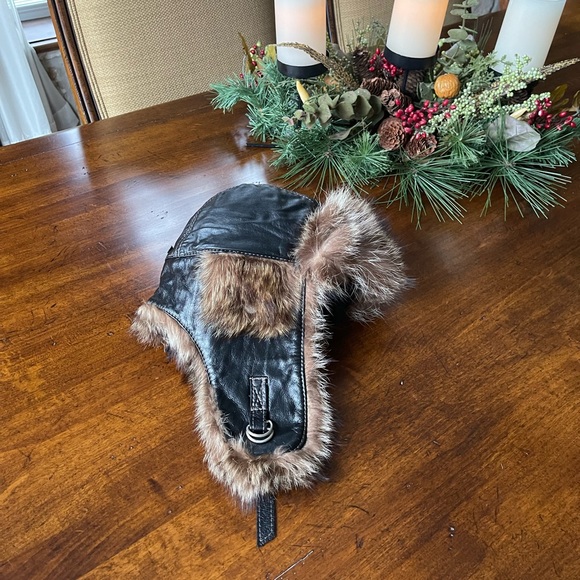 Harricana Fur and Leather Hat…Size M - Picture 2 of 12